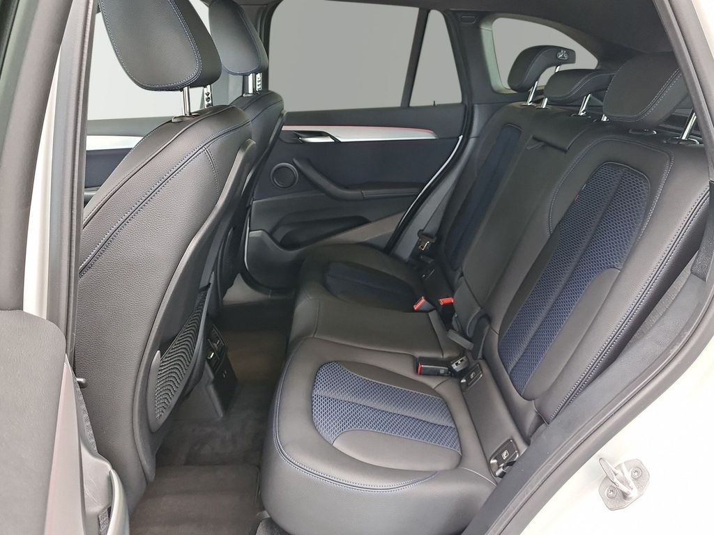 BMW X1 sDrive20i M-Sport DAB LED RFK Navi Shz. uvm.
