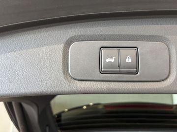 Fotografie 12 des Nissan Qashqai 1.5 VC-T e-Power Tekna