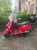 Vespa 250 gts mit Front- und Heckgepäckträger - VESPA 2007