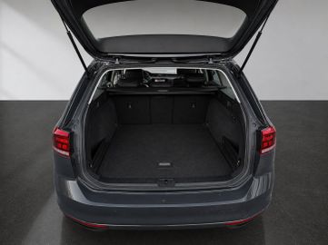 Volkswagen Passat Variant - 12