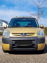 Peugeot Partner Ranch - Peugeot Partner aus 2006 mit Diesel-Antrieb