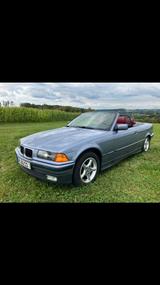 BMW 325i Cabrio   Typ: E36 - BMW 325 aus 1993: 325i E36