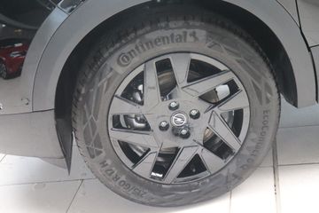 Fotografie des Opel Mokka 1.2 DI Turbo Hybrid 48V Automatik GS