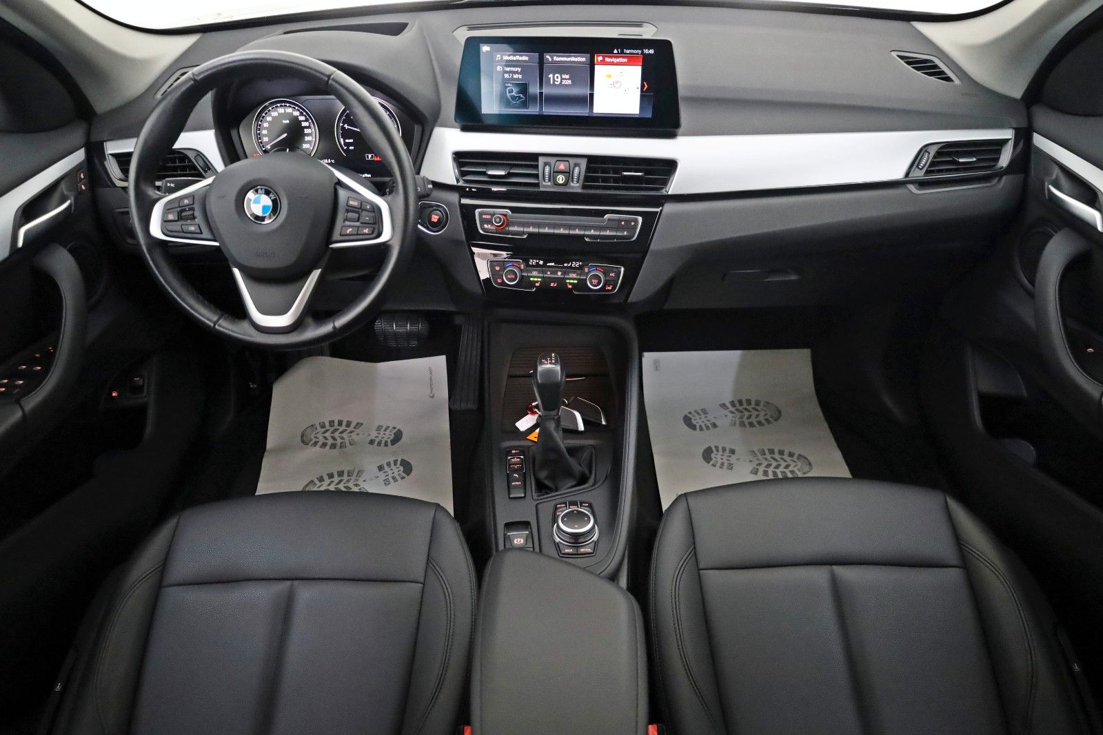 Fahrzeugabbildung BMW X1 xDrive 25e Advantage,Leder,Navi,HUD,Kamera,SH