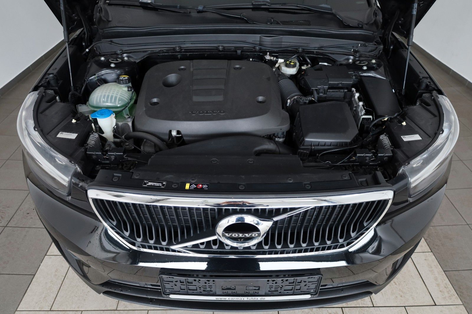 Fahrzeugabbildung Volvo XC40 Momentum Core Navi,LED,PDC,WLAN