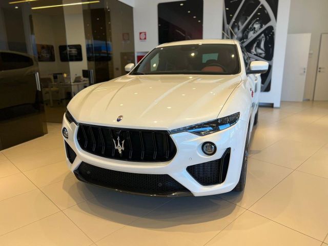 Maserati Levante V8 580 CV AWD Trofeo