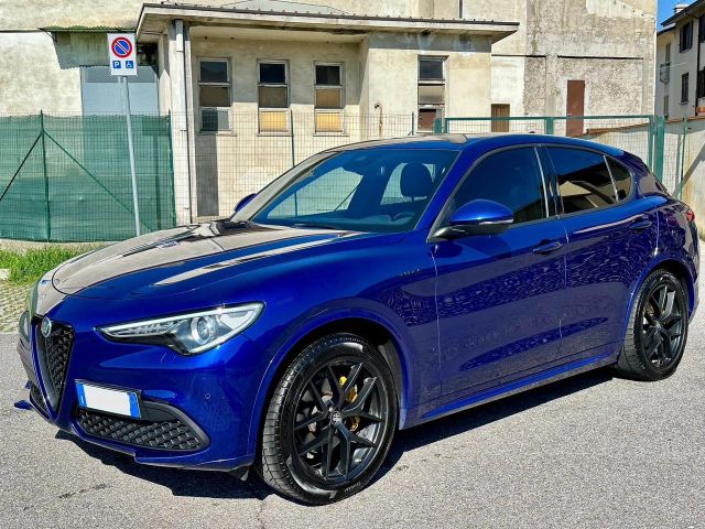 Alfa Romeo Stelvio 2.2 Turbodiesel 210 CV AT8 Q4