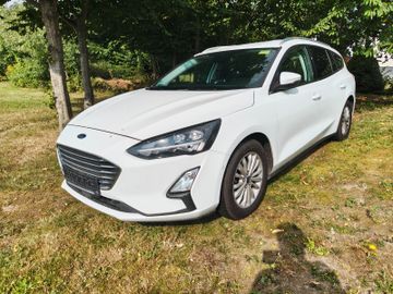 Ford Focus - 1