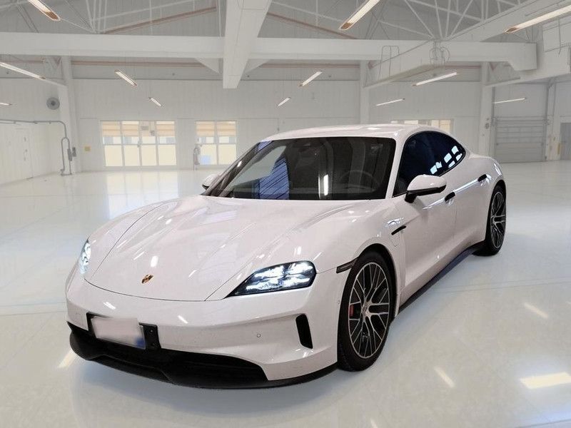 Image of Porsche Taycan
