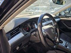 Fahrzeugabbildung Passat Variant Comfortline BMT Start-Stopp