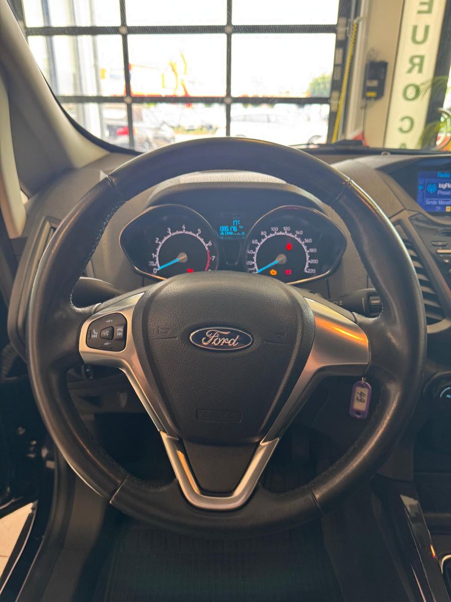 Fahrzeugabbildung Ford EcoSport Trend / AHK/ NAVI/ KAMERA/ GARANTIE