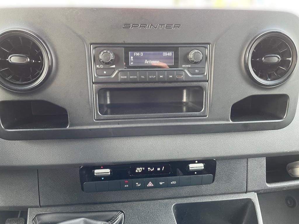 Fahrzeugabbildung Mercedes-Benz Sprinter 315 KA L2H1 RFK, Klima, Auftritt, SHZ