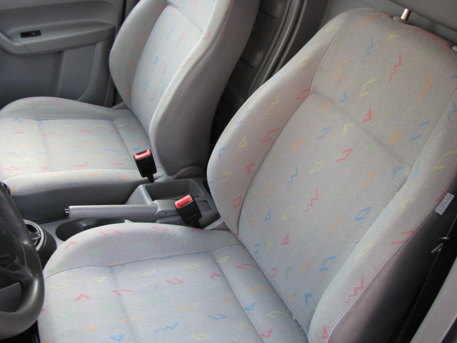 Volkswagen Caddy 2009 — photo 10