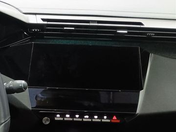 Peugeot 408 - 11