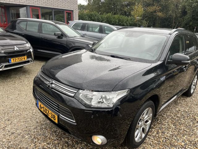 Mitsubishi Outlander 2.0 PHEV Instyle+