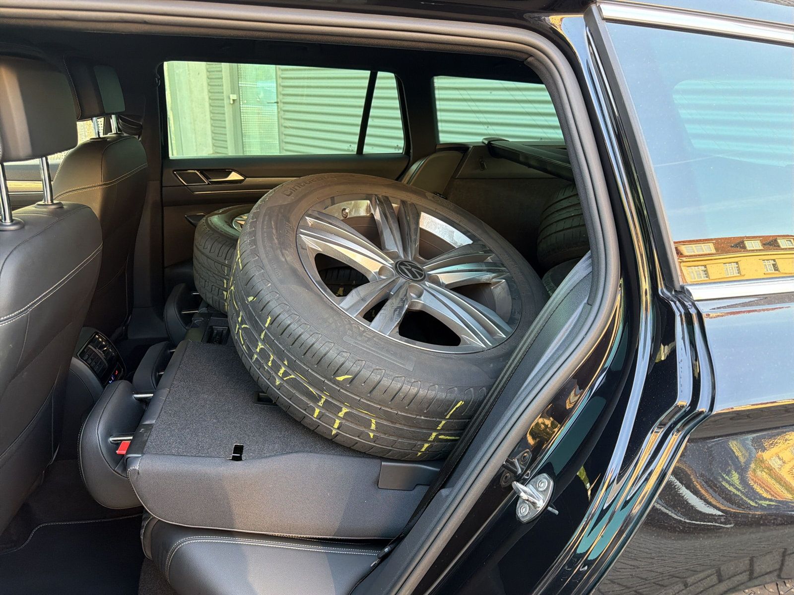 Volkswagen Passat Variant - Bild 14