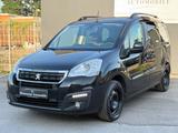 Peugeot Partner Tepee Allure  *NAVI*KAMERA*AHK*PDC*SHZG* - Peugeot Partner: Allure