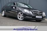 Mercedes-Benz E 220 CDI BlueEff NAV SHZ PDC CD-Wechsler Xenon - Mercedes-Benz E 220 aus 2012 mit Diesel-Antrieb: Limousine