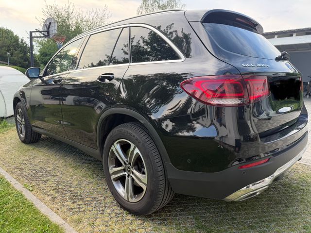 MERCEDES-BENZ GLC 300 e 4Matic EQ Power