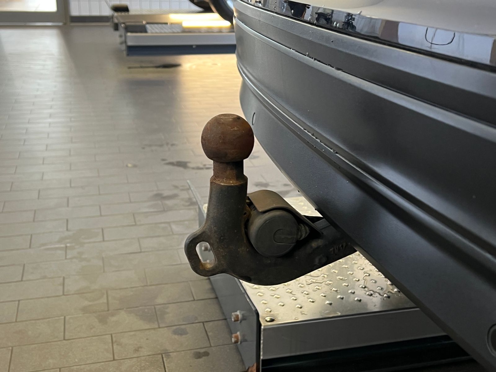 Fahrzeugabbildung Volkswagen Tiguan Trendline 1.4 TSI DSG *AHK, Sitzheizung,