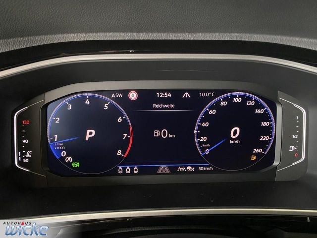 T-Roc 1.5 TSI DSG R-Line NAVI KLIMA AHK REAR VIE
