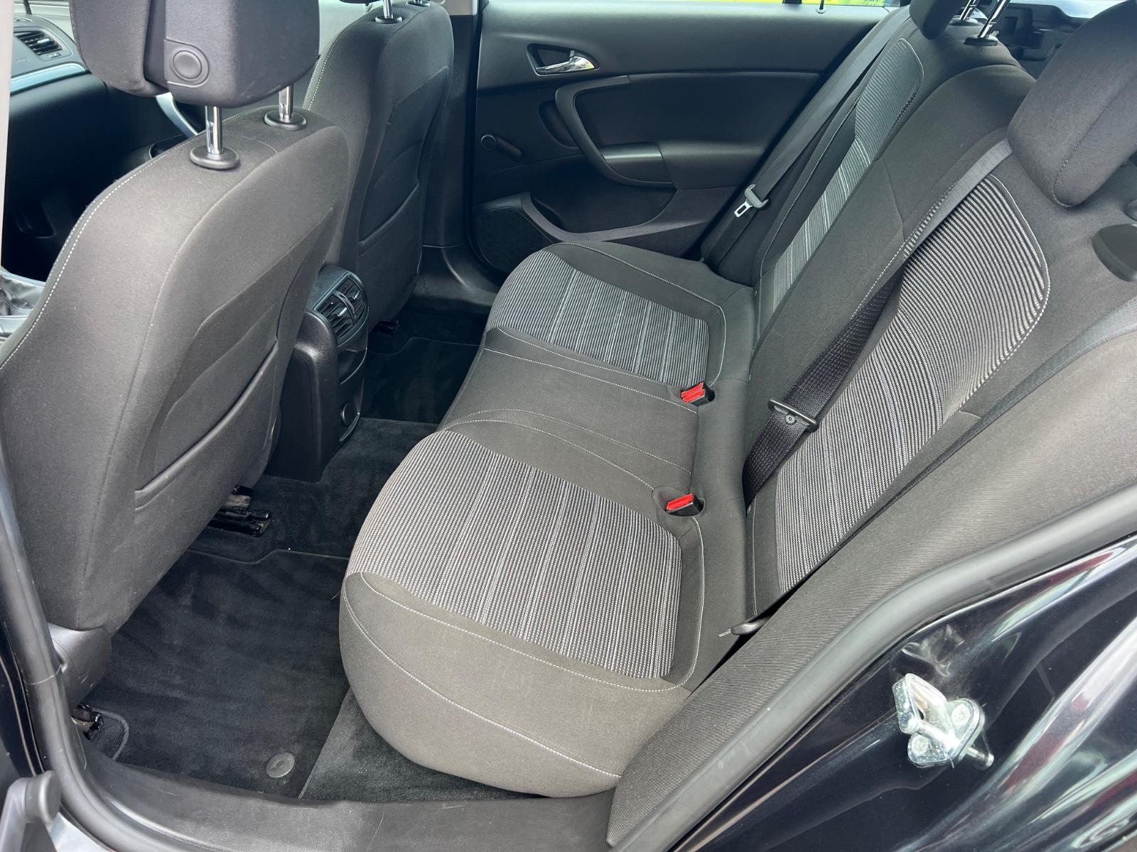Opel INSIGNIA A SPORTS TOURER SELECTION