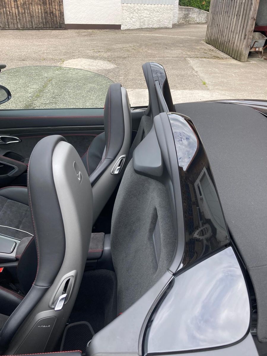 PORSCHE Boxster 4