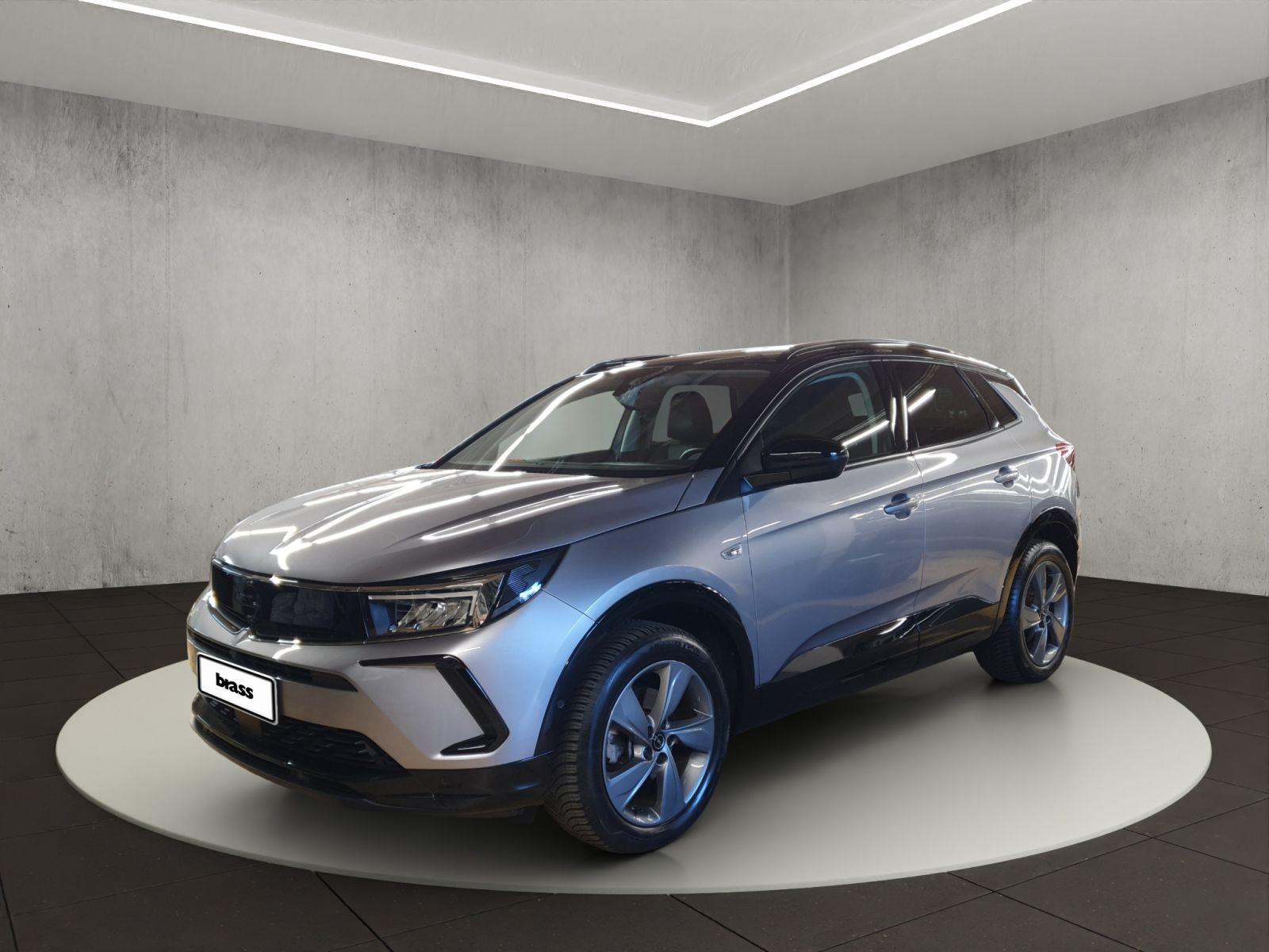 Opel Grandland GS 1.2 Turbo