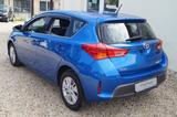 Toyota Auris Hybrid Life 1.Hand*SHG* - Toyota Auris Life