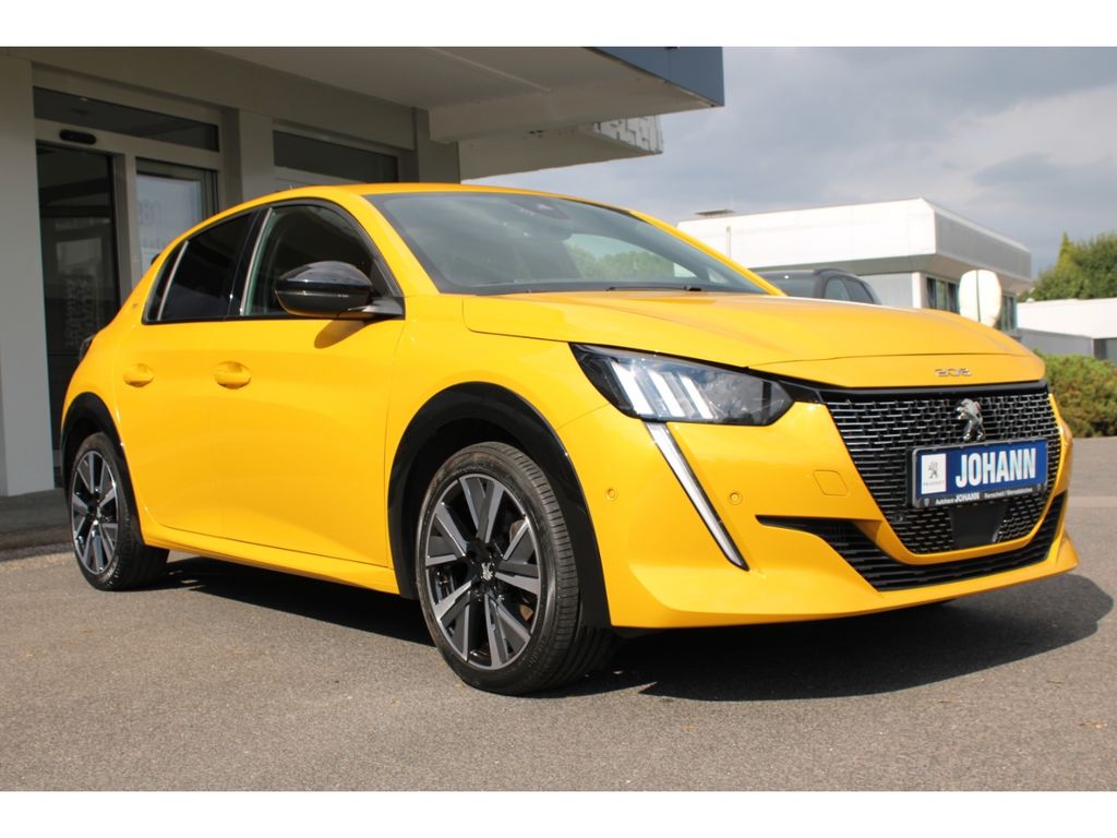 Peugeot 208 — fotografia 3