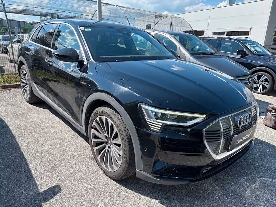 Audi e-tron 50 quattro 230 kW Busines 16.475.- netto imagem 2