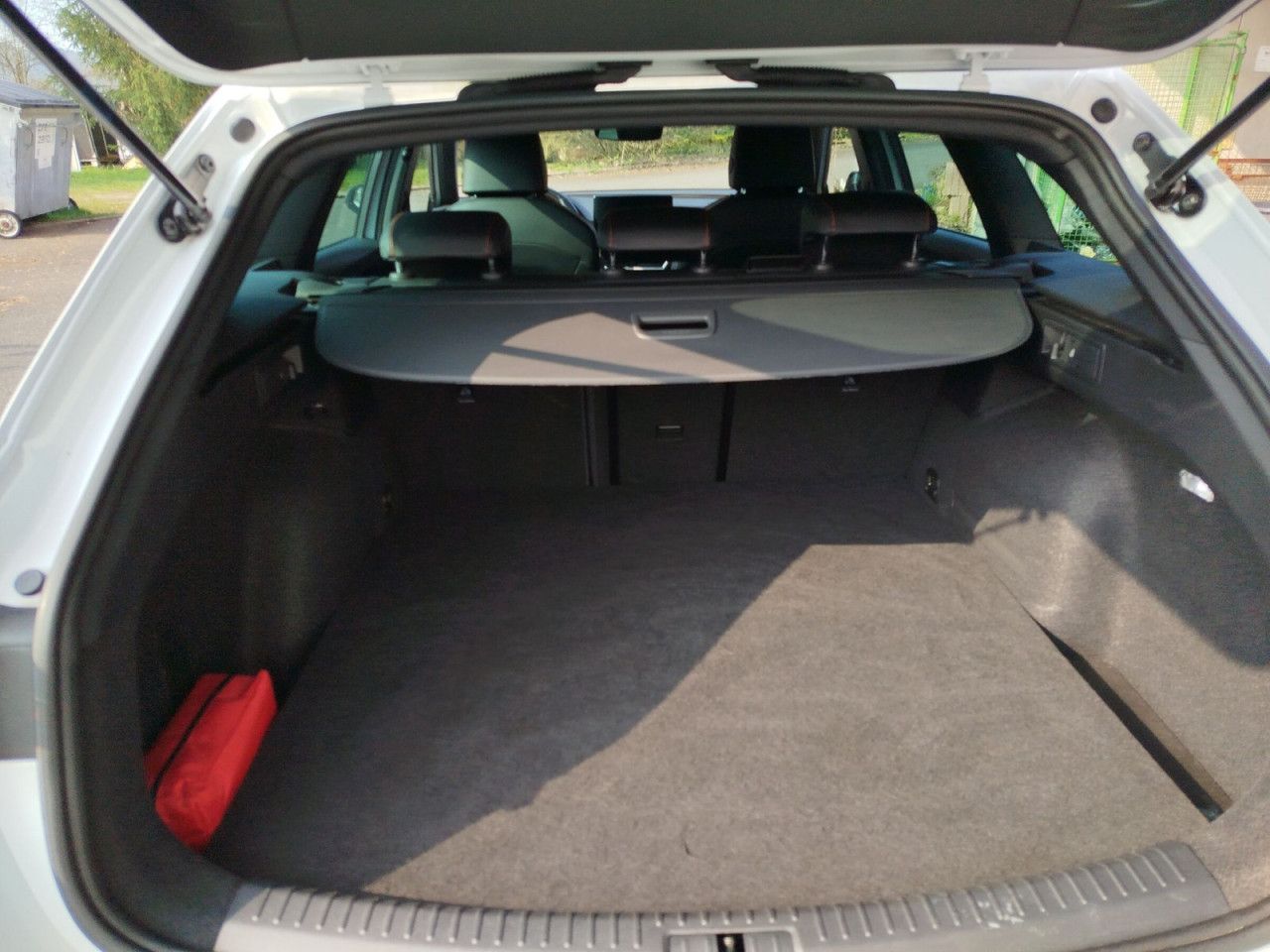 Fahrzeugabbildung SEAT Leon Sportstourer FR 1,4eHYBFR 5T150 ML7A6