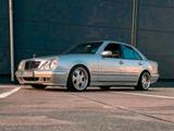 Mercedes-Benz  Mercedes E 320 CDI  - gebrauchte Mercedes-Benz E 320 aus dem Jahr 2001