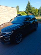 Volkswagen T-Roc 2.0 TSI DSG 4M R-Line | Pano | Beats AHK - VW T-Roc von privat
