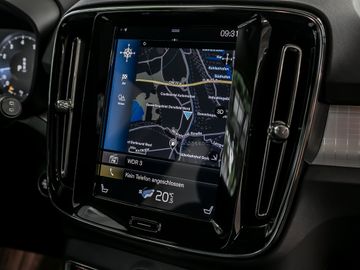 Volvo XC40 Momentum Pro 2WD Parkassistent-Paket Leder