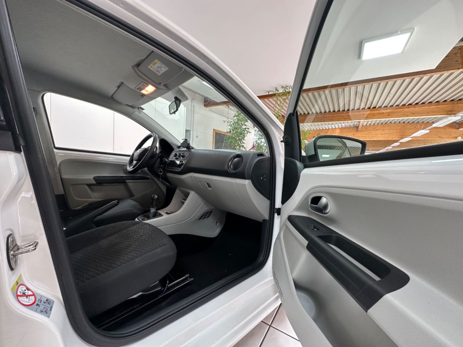 Fahrzeugabbildung SEAT Mii Style*Klima*Radio*