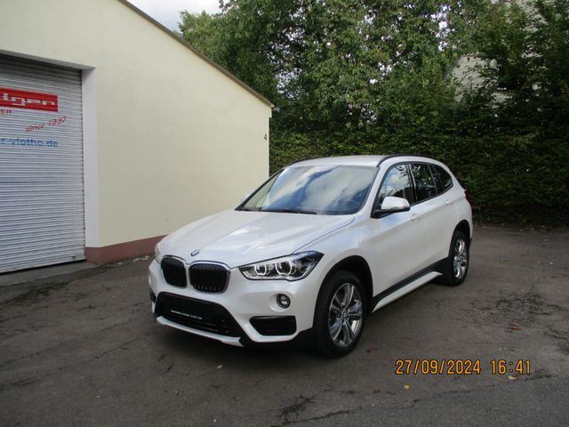 BMW X1 xDrive 20 dA + Sport Line + Navi + 1.Hand