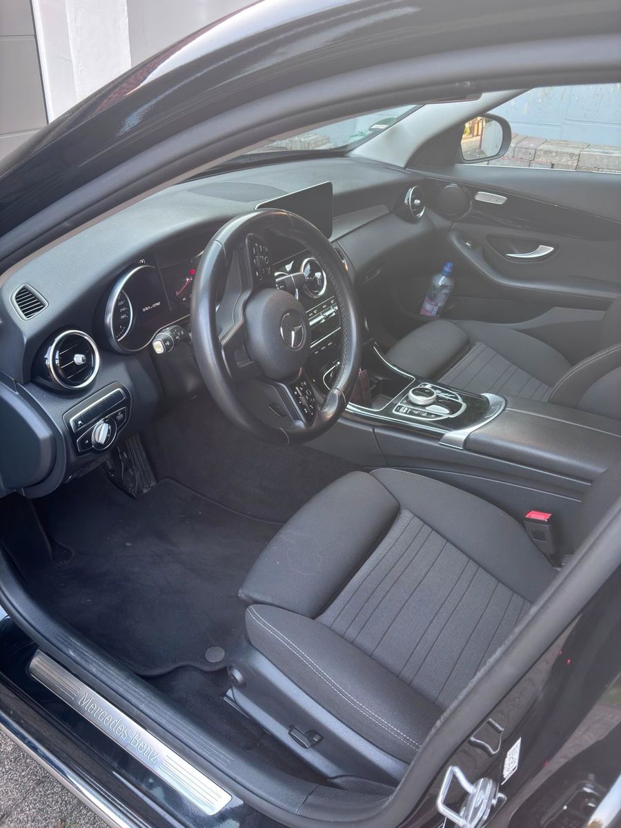 MERCEDES-BENZ Mercedes Benz C 220d