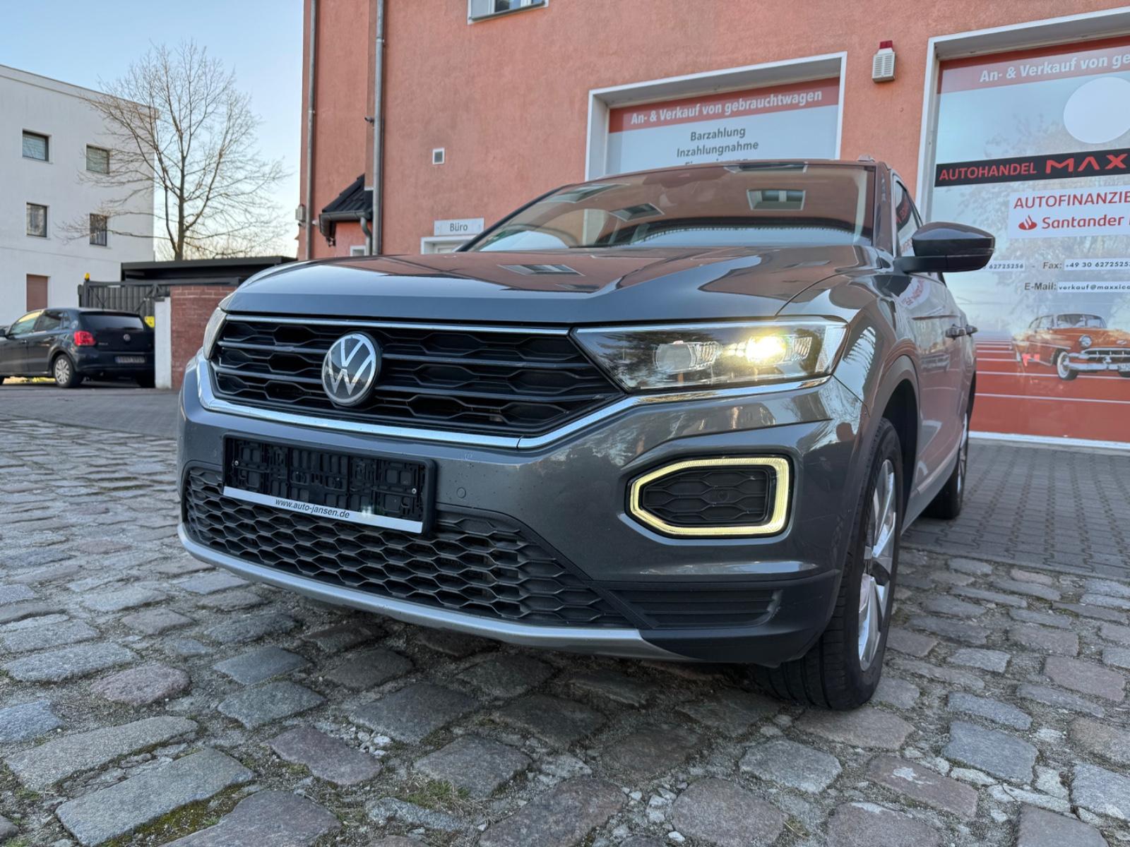 Volkswagen T-Roc 1.6 Style*PANO*LED*VIRTUEL DIGITAL