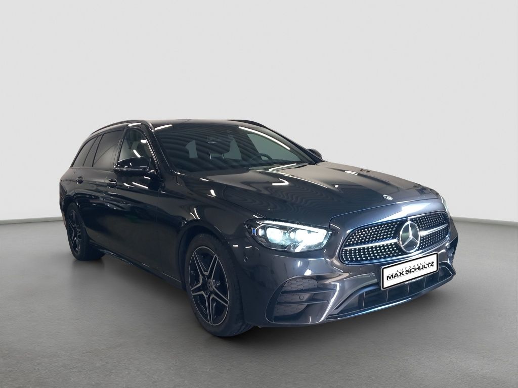 Fahrzeugabbildung Mercedes-Benz E 400 d 4MATIC T-Modell AMG Line*Night Paket*360