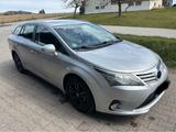 Toyota Avensis T27 2012 Combi 2.0 D4D 124 PS - Toyota Avensis: Kombi, T27