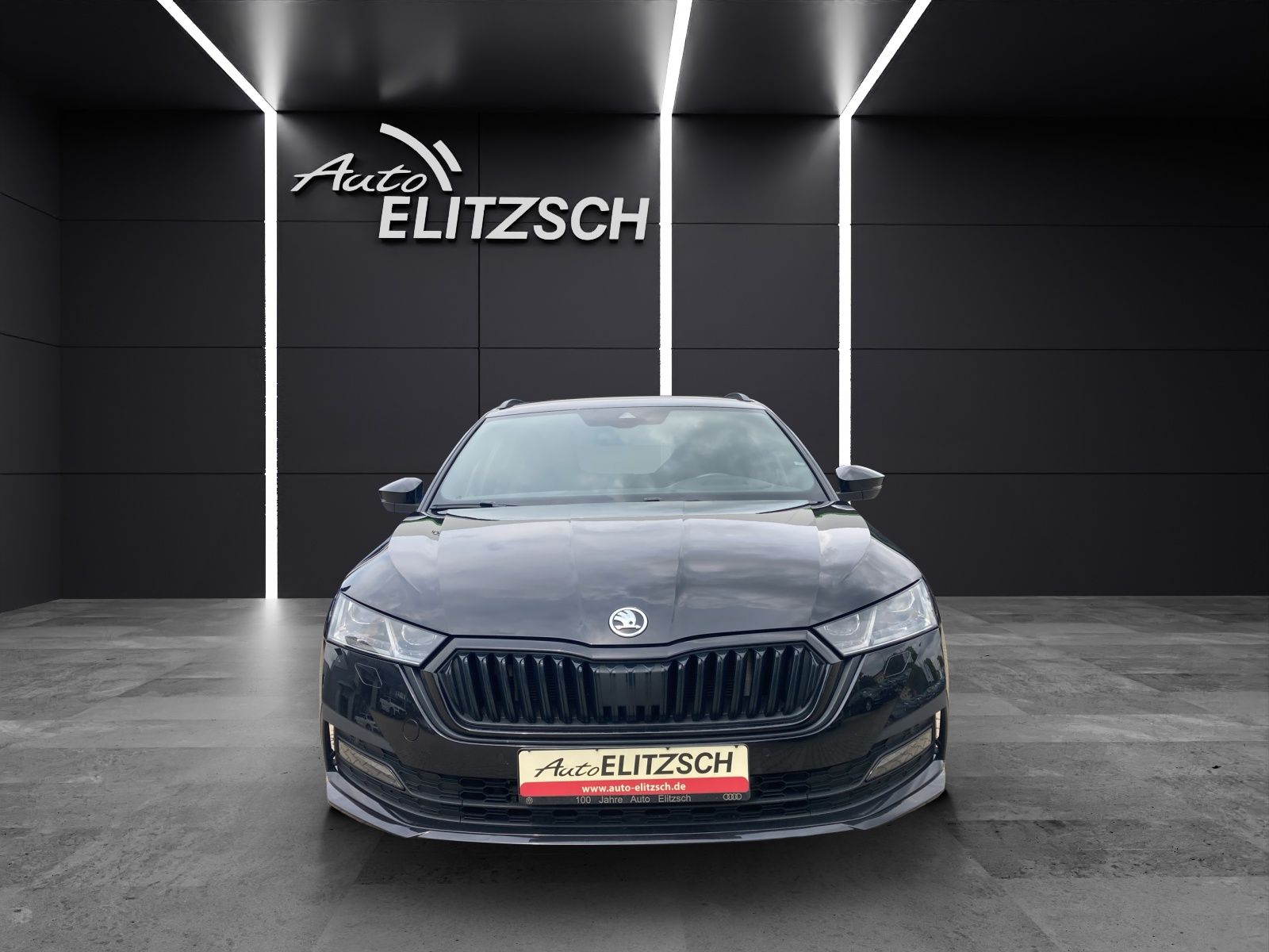 Fahrzeugabbildung SKODA Octavia Combi iV Sportline DSG Matrix AHK Navi H