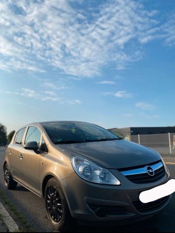 Opel Corsa 1.4 Benzin und LPG original