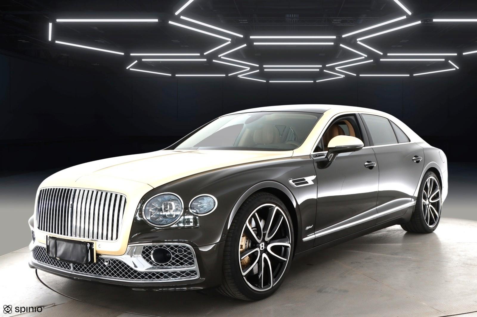 Bentley Flying Spur Hybrid