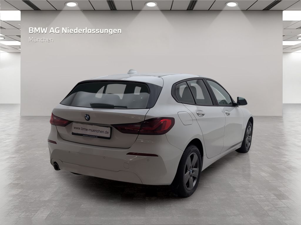 BMW 118 — fotografia 3