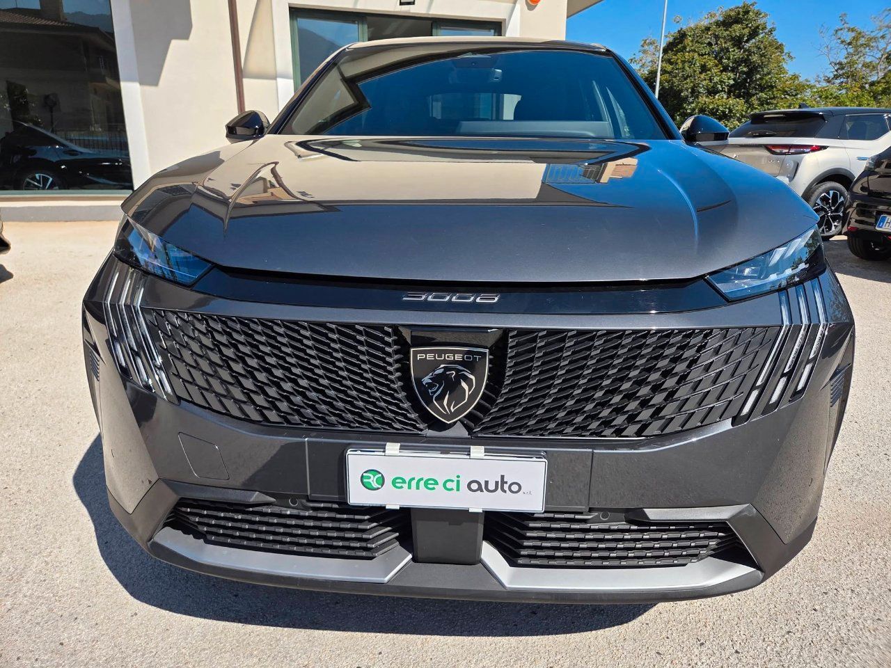 Peugeot 3008 3008 1.2 hybrid GT 145cv e-dcs6 imagem 2