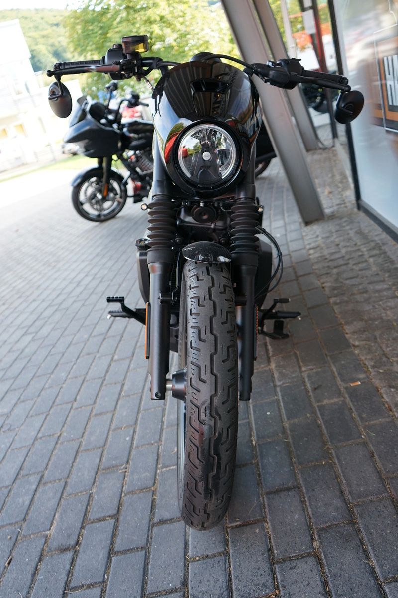 Fahrzeugabbildung Harley-Davidson Sportster 975 Nightster