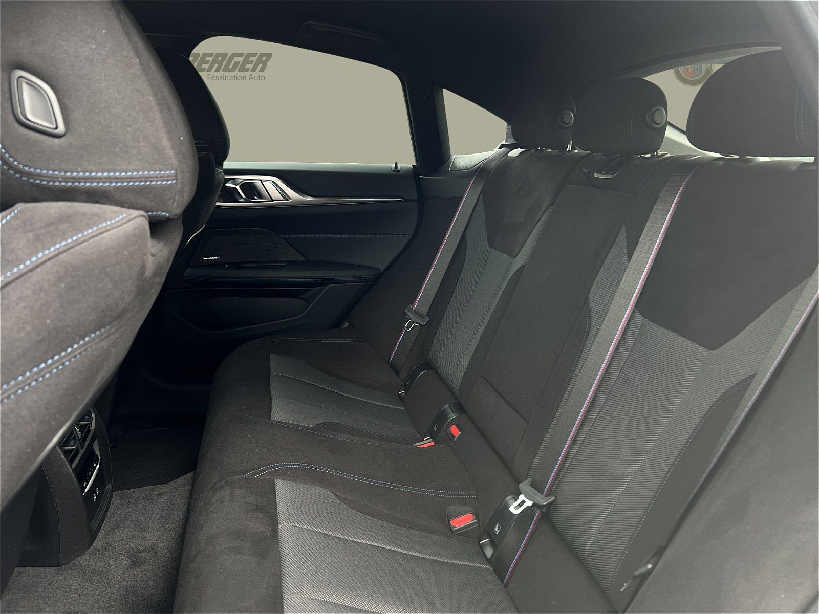 BMW i4 - Bild 11