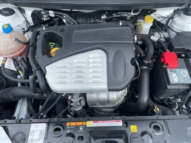Fahrzeugabbildung Alfa Romeo Giulietta 1.4 TB 16V Sprint Navi, DAB, Einparkhi