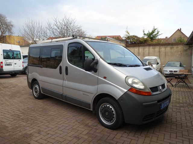 Renault Trafic 1,9 dCi L1H1, 8-Sitze, AHK, Camperumbau